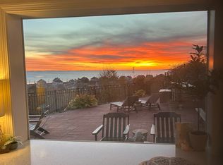 35 Prospect Ave, Hull, MA 02045