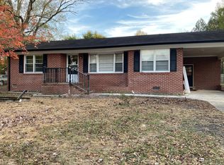 28 Glen View Dr NE, Rome, GA 30165