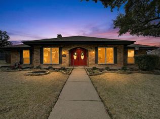 1405 Sun Valley Dr, Garland, TX