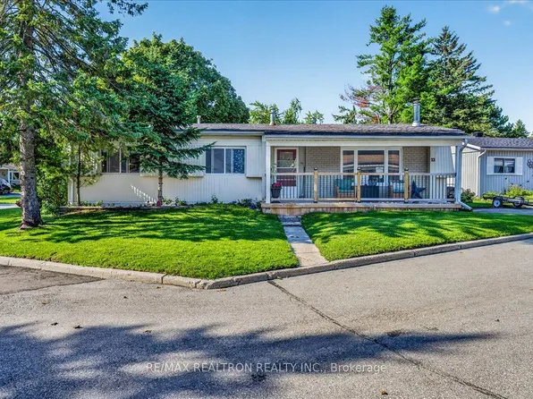 13 Broadway Ave, Innisfil, ON L9S 1M9