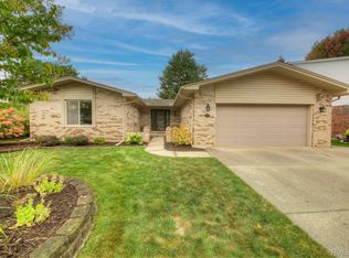 7461 Claremont St, Canton, MI