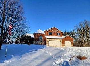 E6492 Slough Rd, Weyauwega, WI 54983