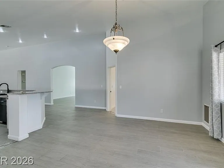 8111 Desert Cloud Ave — Photo 24