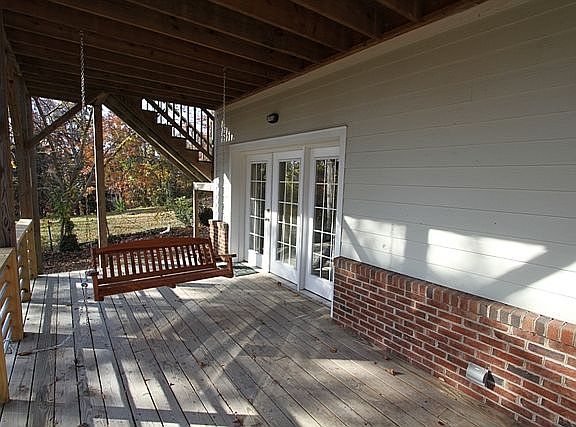 Swing at Unit B entrance