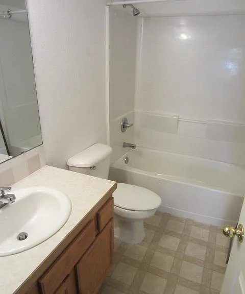 Basement Full Bath