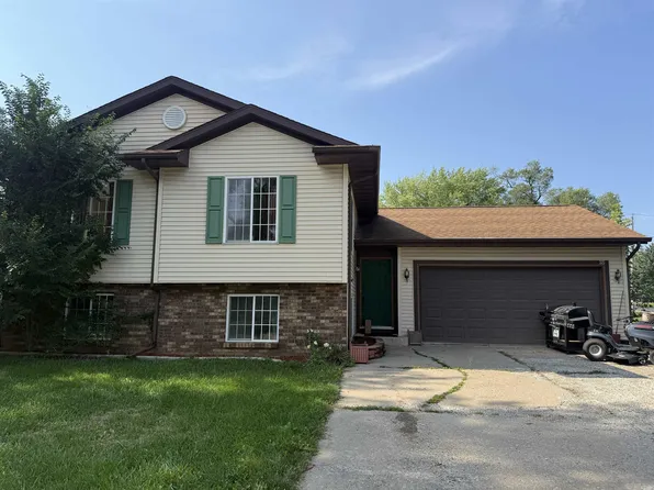 325 W Rice Dr, Beloit, WI 53511