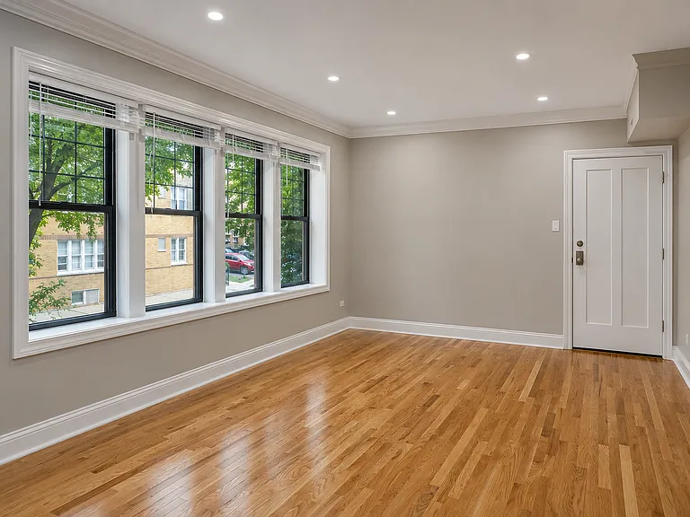 3053 N Leclaire Ave #2S — Photo 5