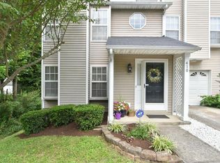 410 Windfield Pl, Lexington, KY 40517