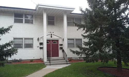 1819 S Lakeport St #12-00 Photo 1