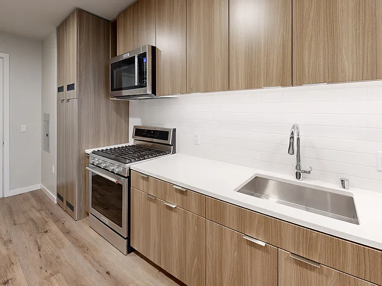 Residences at Lake Merritt — Photo 49