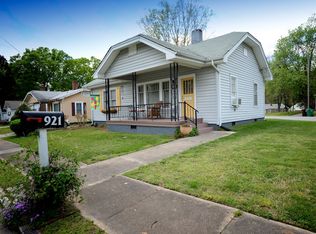 921 Forrest St, High Point, NC 27262