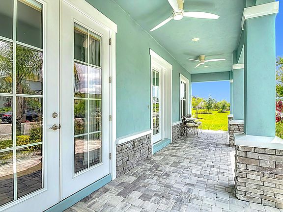 5th image of 3121 PORTOFINO Boulevard