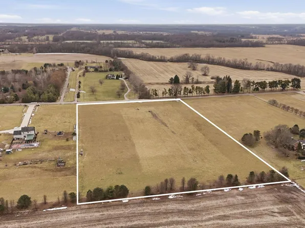 1817 Lawrence Rd, Delaware, OH 43015