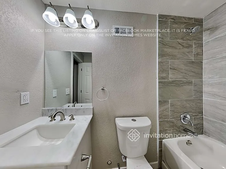 4762 Justeagen Dr — Photo 20