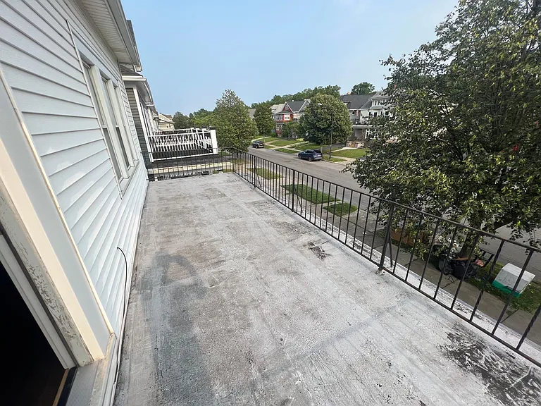 373 Linden Ave — Photo 11