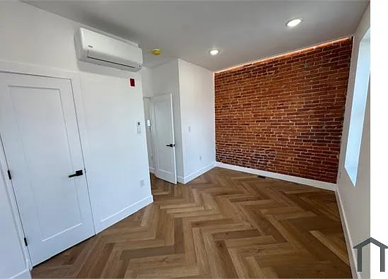 1438 Tasker St #3 — Photo 4