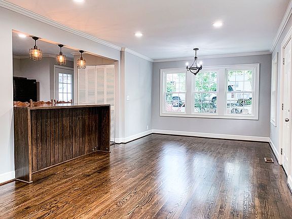 5th image of 202 Pisgah Dr
