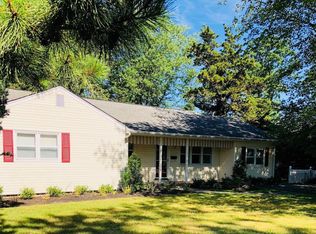 1 Jeanette Ct, Spring Lake, NJ 07762