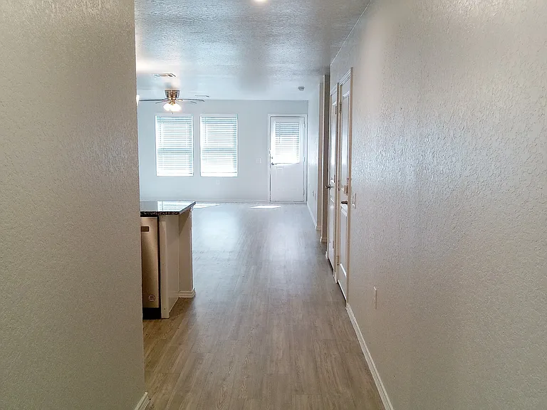11966 Cink Dr — Photo 4