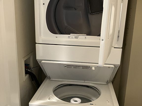 2nd image of 1142 Cove Rd #1
