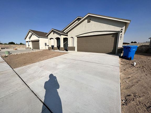 4th image of 461 Villa Ysleta Dr