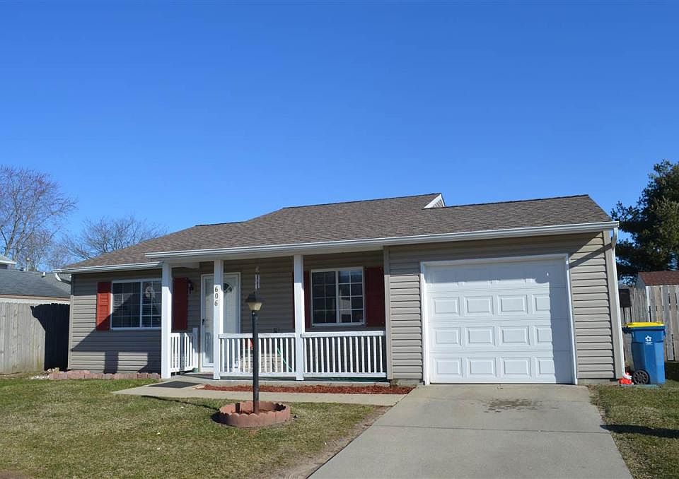 1st image of 606 Anders Ct