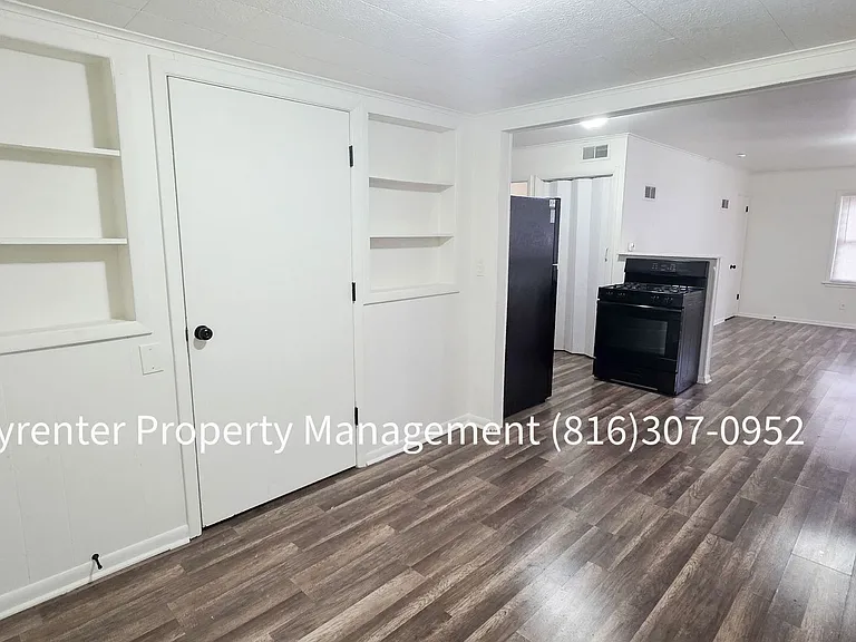 1512 W College St — Photo 27