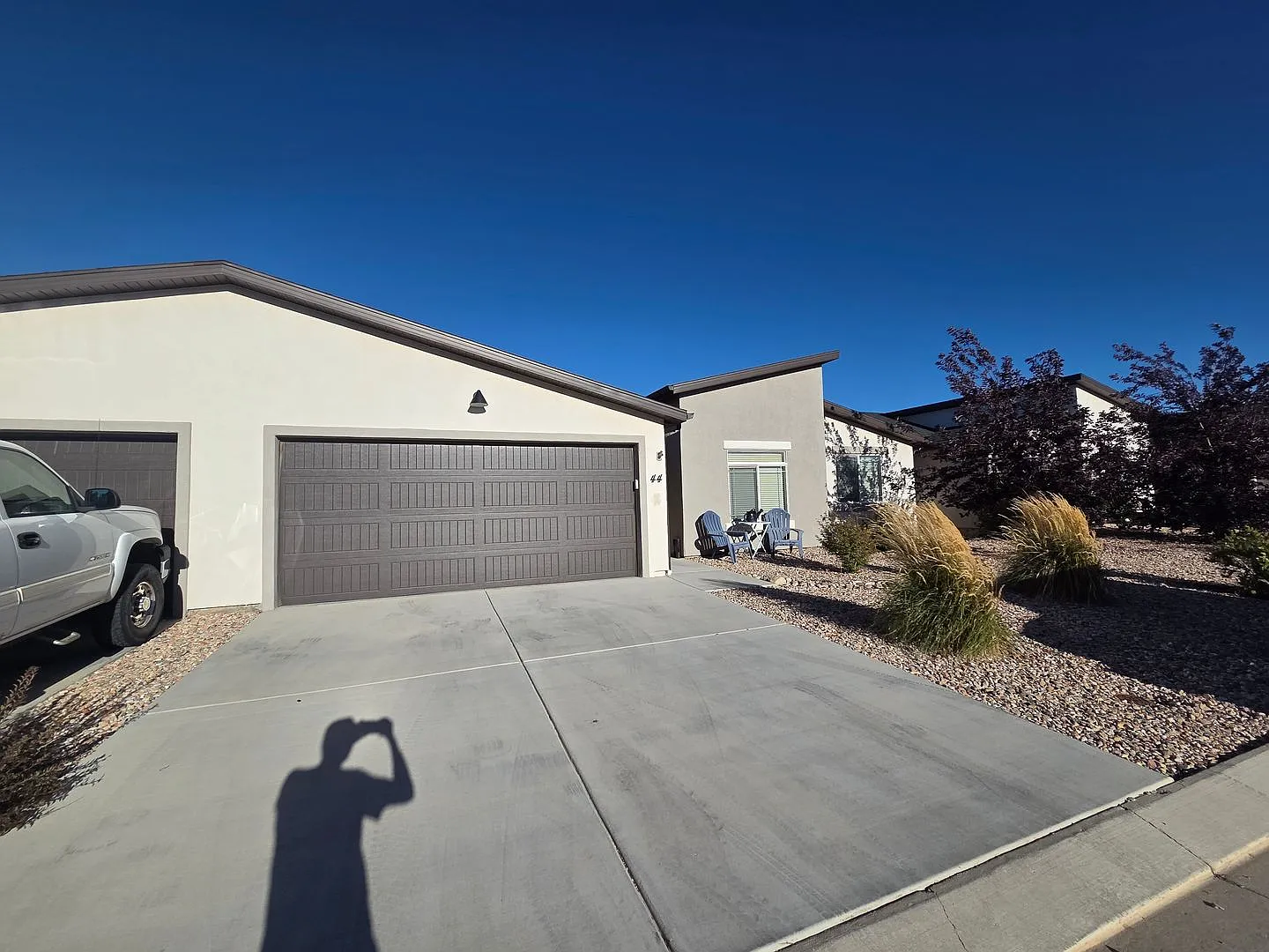 Room to Live, Space to Play 3 Bed Home with a Great Backyard — Photo 3