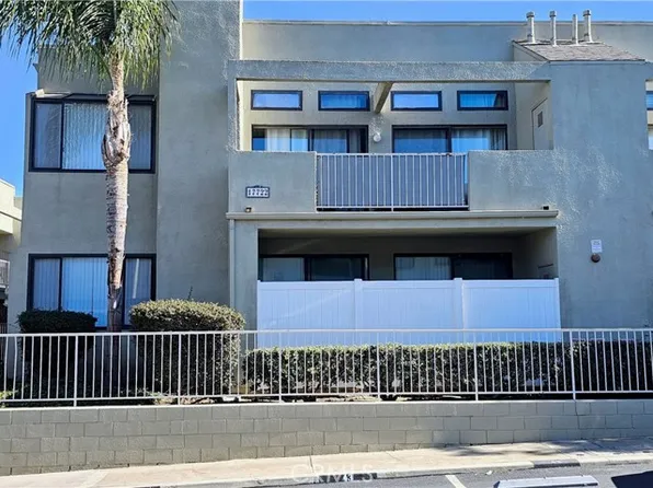 17722 Sergio Cir APT 103, Huntington Beach, CA 92647