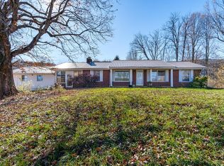 364 Ollis Bowers Hill Rd, Kingsport, TN 37664