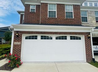43478 Chancellor Ln, Novi, MI 48375