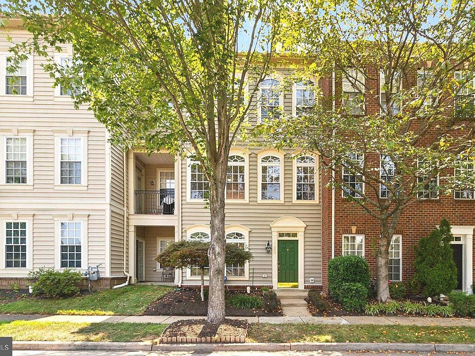 1st image of 11833 Whitworth Cannon Ln