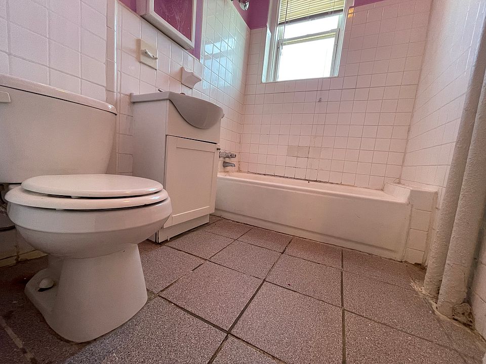 2nd image of 633 Bergen Ave #56E