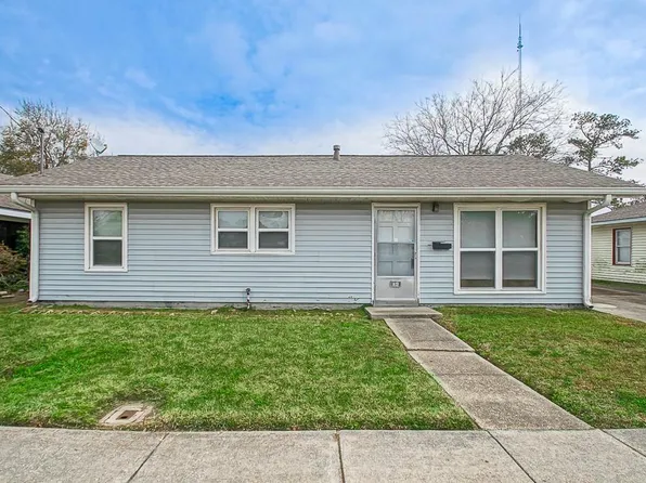 34 Tulip Dr, Gretna, LA 70053
