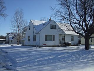 1st image of 501 9th St S