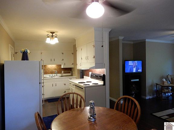 3rd image of 1624 Paradise Hills