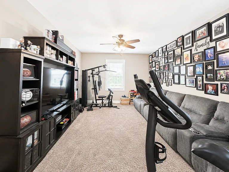 711 Torridon Ln — Photo 32