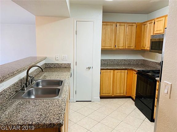 2nd image of 5055 W Hacienda Ave Unit 1092