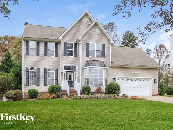 3802 Northumberland Dr, Greensboro, NC 27406