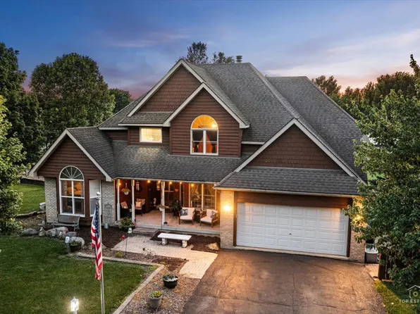 3 Settlers Ln, Oswego, IL 60543