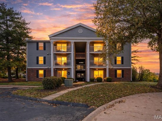 12818 Portulaca Dr APT K, Saint Louis, MO 63146