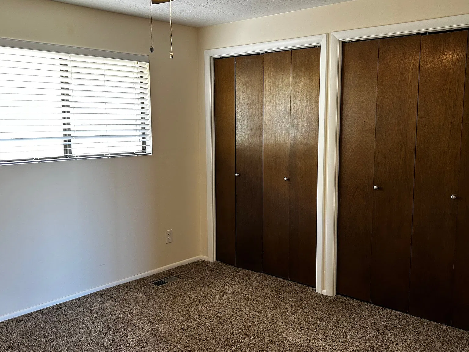 Amazing View East Layton Bench 2 Bedroom Townhouse — Photo 3