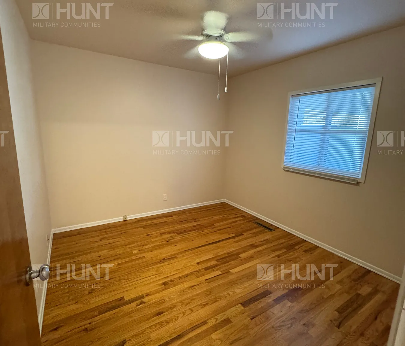 3 bed, 1385 sqft, $2,225 — Photo 4
