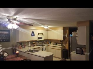 1 Strathmore Shire #F, Uxbridge, MA 01569