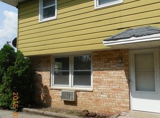 10513 W Donna Dr, Milwaukee, WI 53224