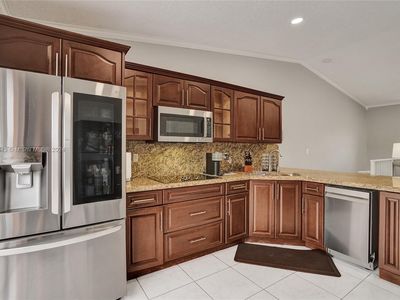 3570 W 80th St #58-202, Hialeah, FL, 33018