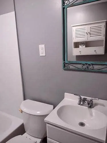 405 S Dudley St — Photo 8
