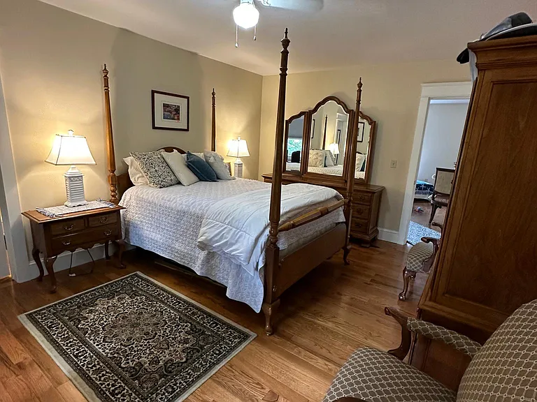 34 Mount Vernon St #5 — Photo 10