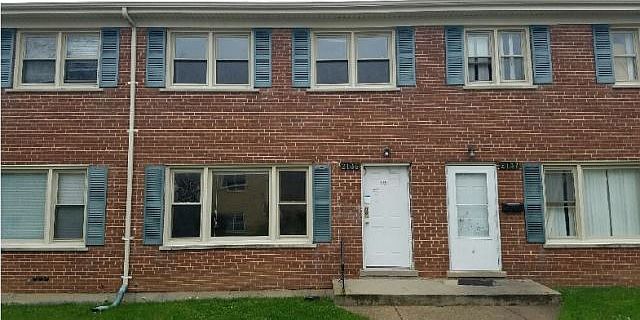 1st image of 2135 Williamsburg Dr
