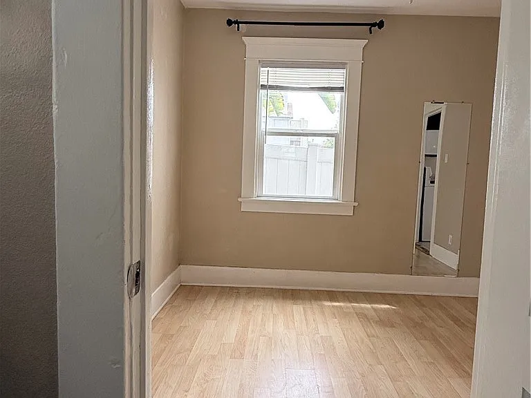 206 S Guadalupe Ave #C — Photo 7
